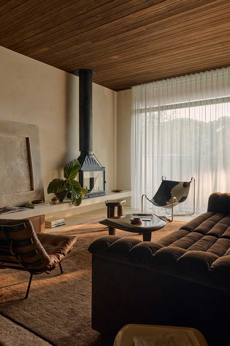 Currumbin Valley Home - Grace Loves Lace Founder Megan Ziems