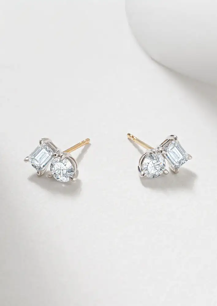 Simon Curwood 9WY 1.49tdw Emerald And Round Lab Diamond Claw Set Toi Et Moi Stud Earrings $1,799