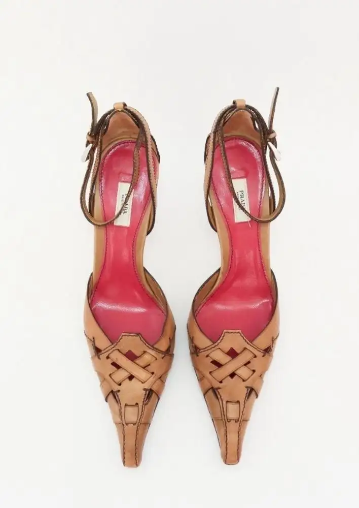 @vele_co_vintage-Prada-Womens-Tan-and-Brown-Courts-375.jpg