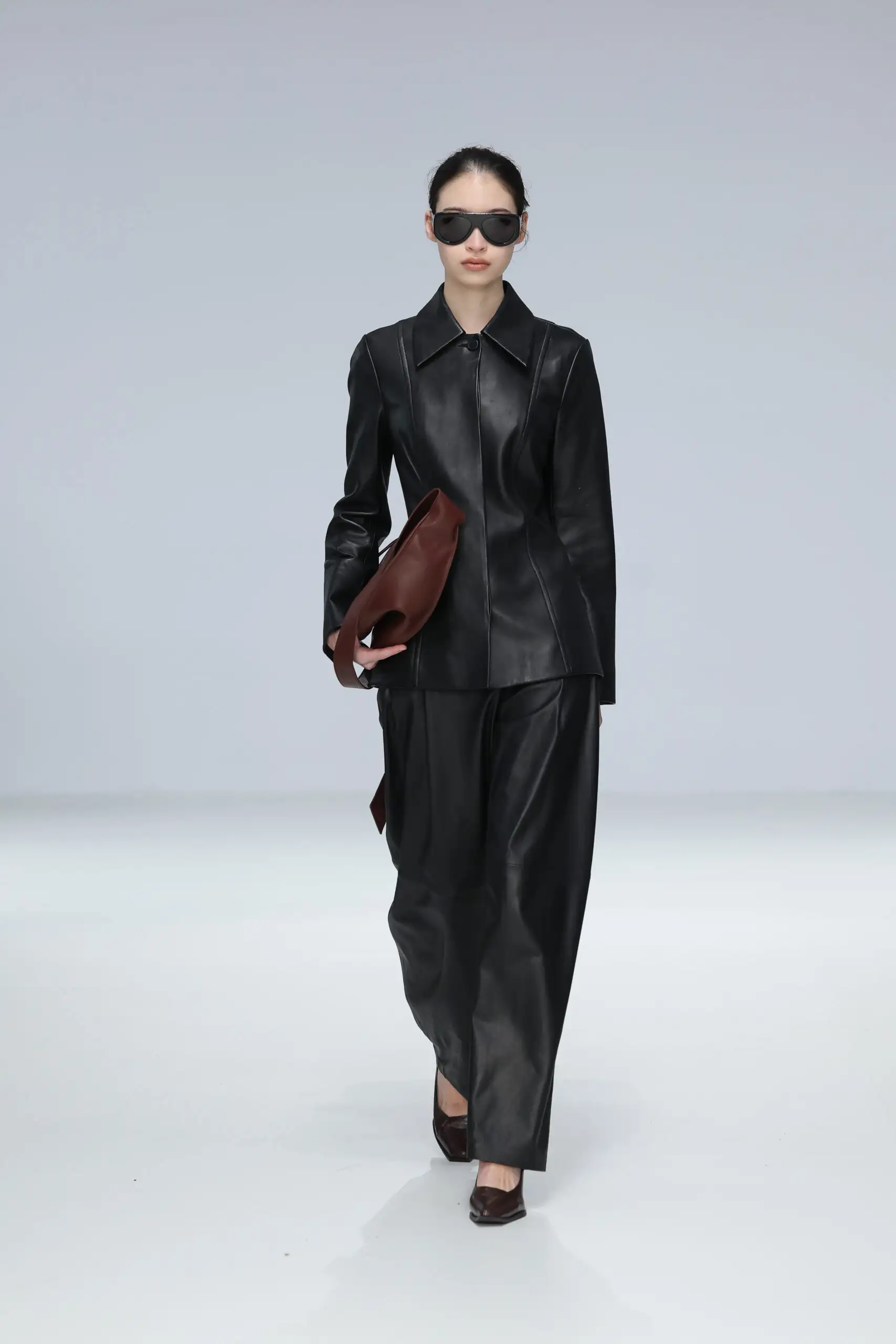 LOOK-15-1-scaled