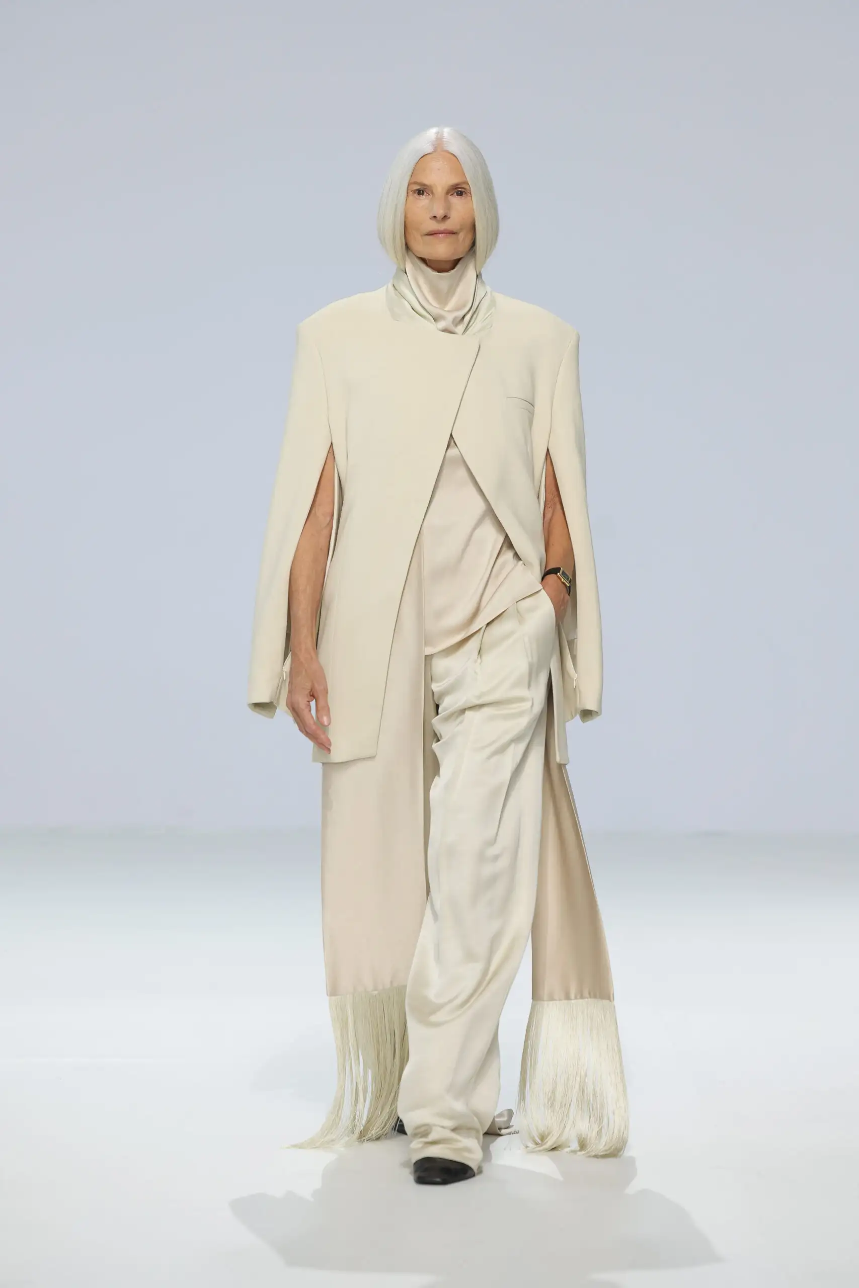 LOOK-21-1-scaled