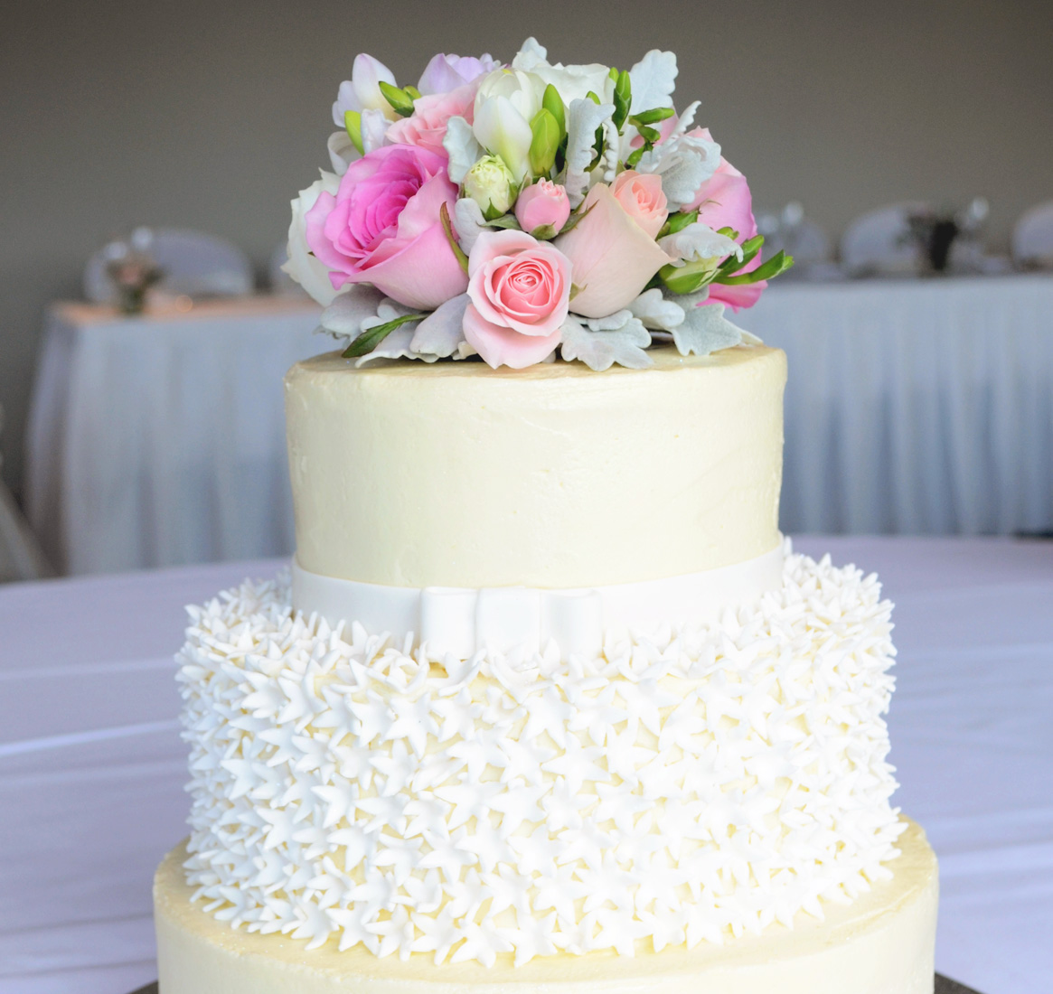 Vanilla Pod Cake | Brisbane's Best Cake Makers | Style Magazines | Wedding Cakes