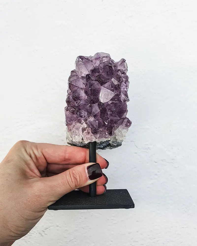 7_Eden-_-Stone-Amethyst-Cluster-On-Stand-40
