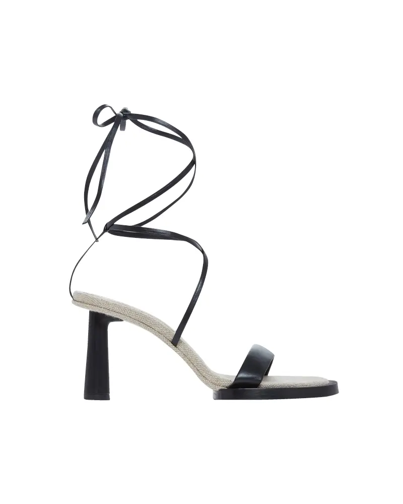 0221_Strappy-Heels_800x1000_9