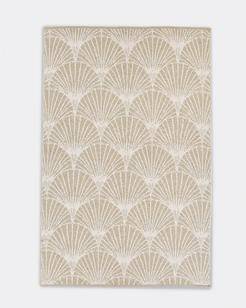 0821_Casa_Kmart-Scalloped-Jacquard-Rug-Extra-Large-89-online-exclusive