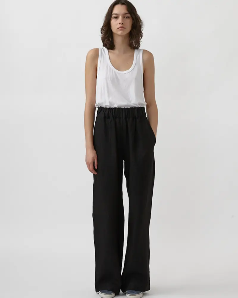 How To Embrace Slouchy Pants For Summer Weather