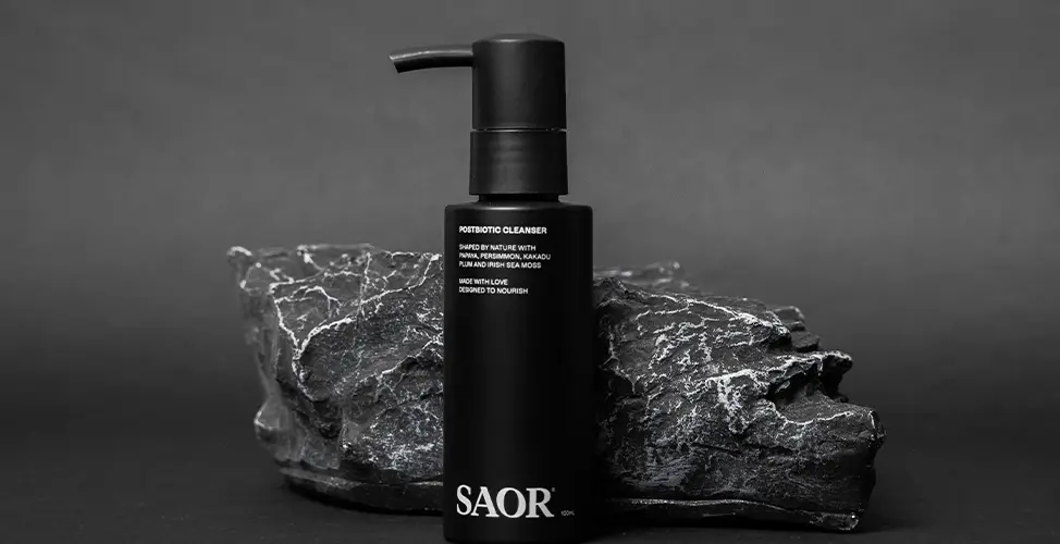 Saor Skin. Plant-based, postbiotic skincare.